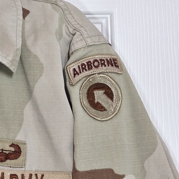 US Army DCU Coat Medium Regular Airborne Combat Desert Camo Uniform - Picture 4 of 5